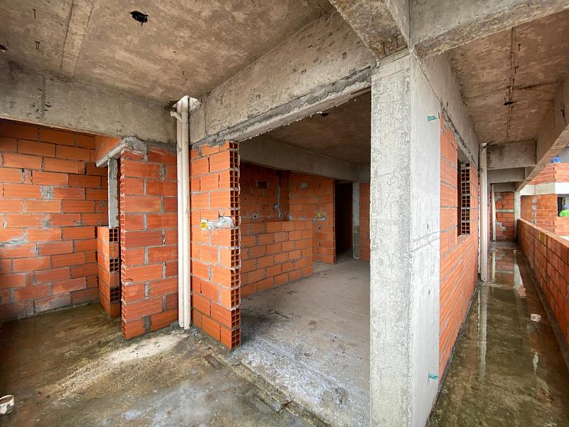 BELÍSSIMO APARTAMENTO, À 150m DO MAR E ESPAÇO PARA LAZER — foto 6