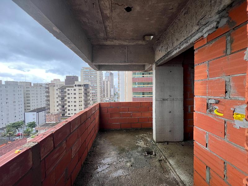 BELÍSSIMO APARTAMENTO, À 150m DO MAR E ESPAÇO PARA LAZER — foto 3