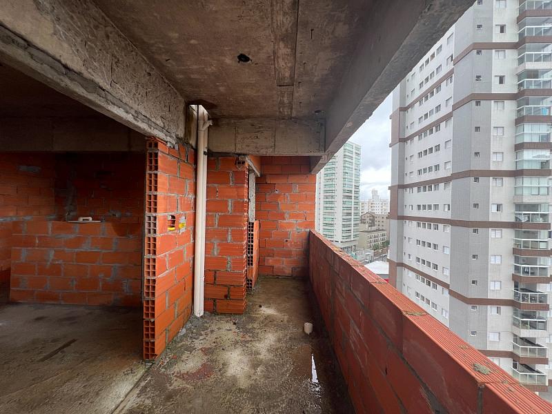 BELÍSSIMO APARTAMENTO, À 150m DO MAR E ESPAÇO PARA LAZER — foto 7