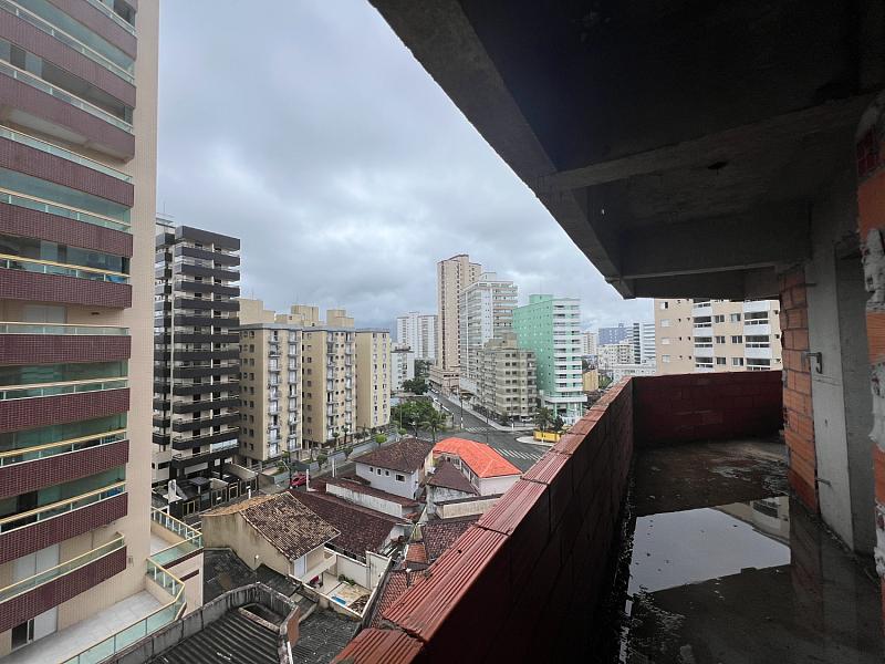 BELÍSSIMO APARTAMENTO, À 150m DO MAR E ESPAÇO PARA LAZER — foto 4