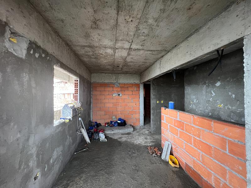 BELÍSSIMO APARTAMENTO, À 150m DO MAR E ESPAÇO PARA LAZER — foto 4