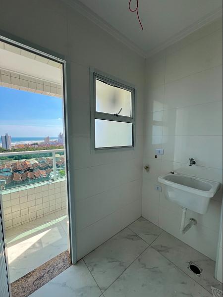 BELÍSSIMO APARTAMENTO, À 50m DO MAR E LAZER — foto 8