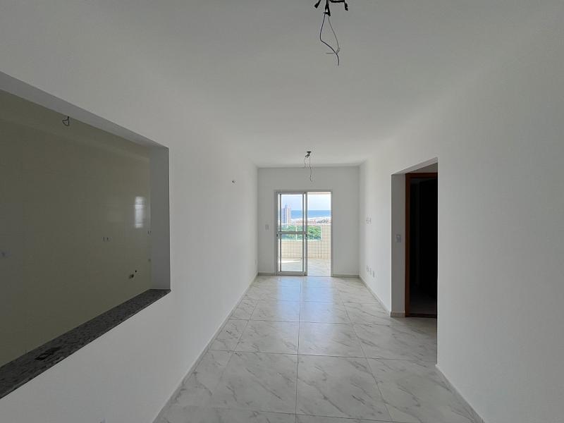 BELÍSSIMO APARTAMENTO, À 50m DO MAR E LAZER — foto 4