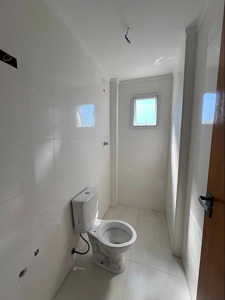 BELÍSSIMO APARTAMENTO, À 50m DO MAR E LAZER — foto 9