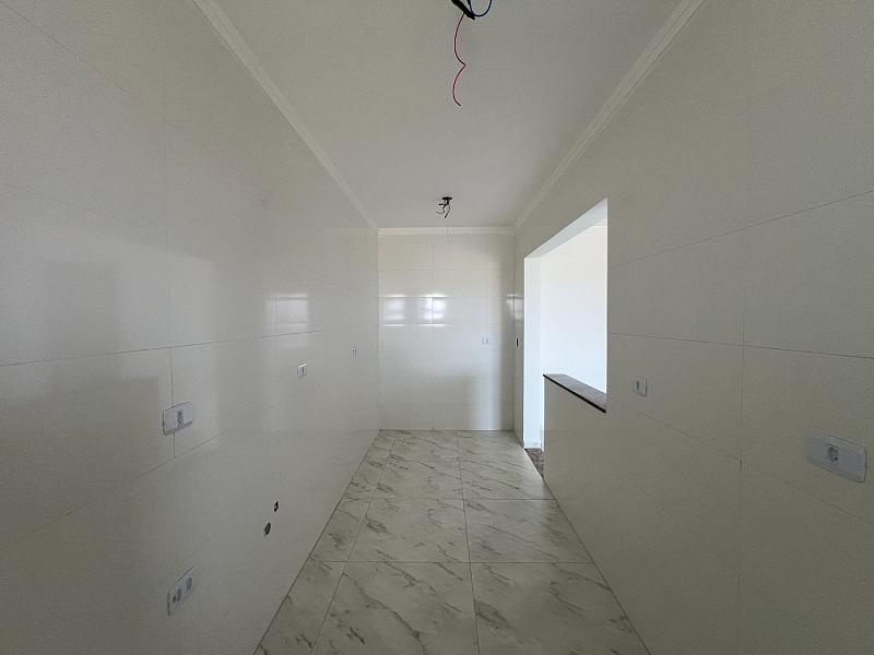 BELÍSSIMO APARTAMENTO, À 50m DO MAR E LAZER — foto 4
