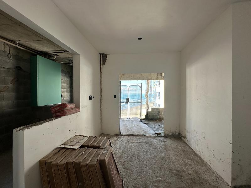 BELÍSSIMO LANÇAMENTO, À 50m DO MAR E LAZER COMPLETO — foto 11