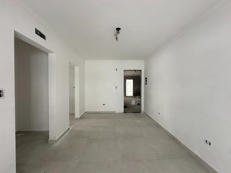 BELÍSSIMO APARTAMENTO, À 50m DO MAR E LAZER COMPLETO — foto 7