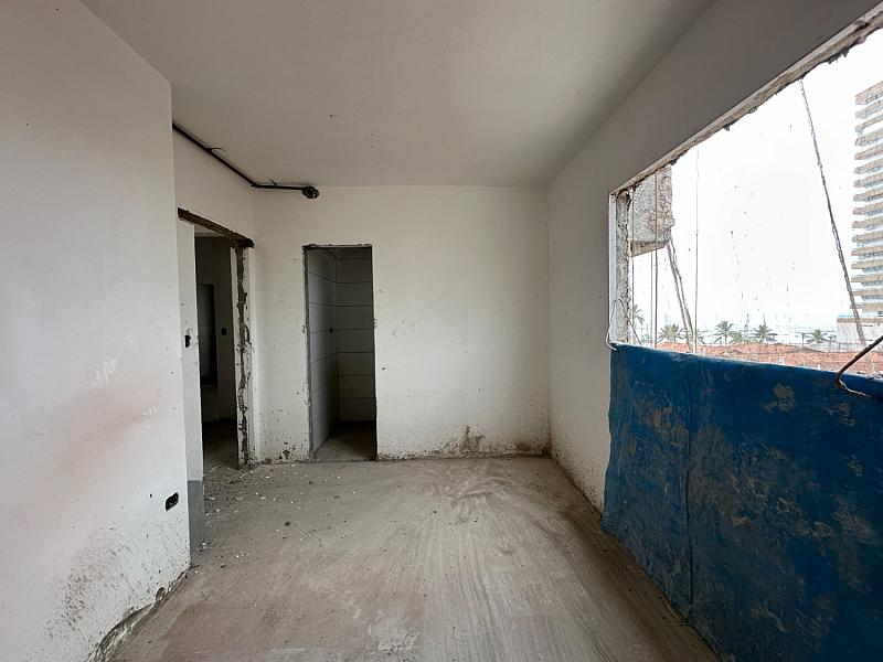 BELÍSSIMO APARTAMENTO, À 50m DO MAR E LAZER COMPLETO — foto 13