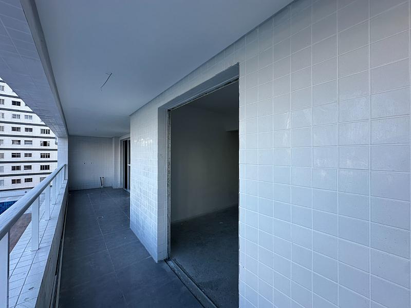 BELÍSSIMO LANÇAMENTO, À 100m DO MAR E LAZER COMPLETO — foto 14