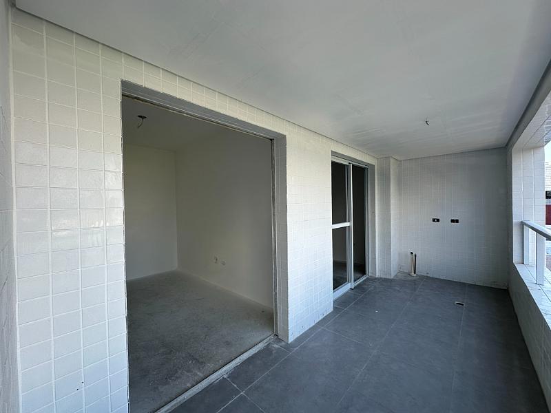 BELÍSSIMO LANÇAMENTO, À 100m DO MAR E LAZER COMPLETO — foto 2