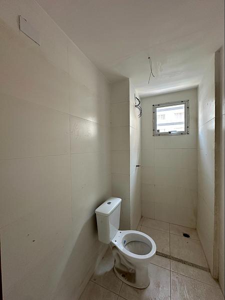 BELÍSSIMO LANÇAMENTO, À 100m DO MAR E LAZER COMPLETO — foto 18