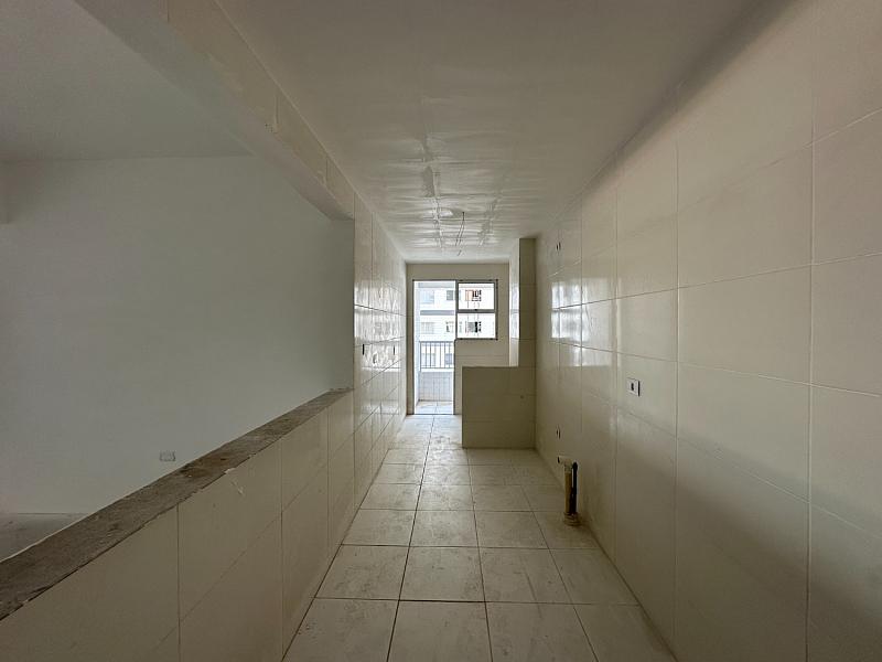 BELÍSSIMO LANÇAMENTO, À 100m DO MAR E LAZER COMPLETO — foto 9