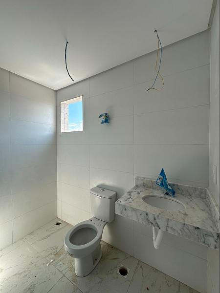 BELÍSSIMO APARTAMENTO, FRENTE MAR E LAZER COMPLETO — foto 12