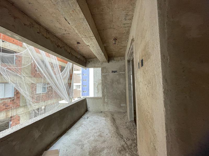 BELÍSSIMO APARTAMENTO, À 80M DO MAR E LAZER COMPLETO — foto 4