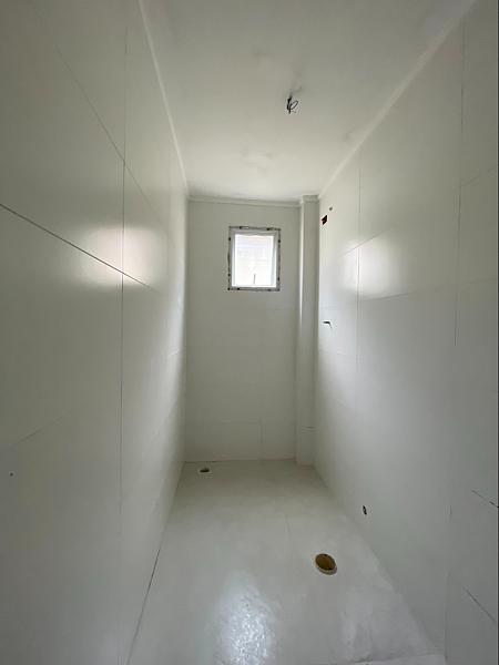 BELÍSSIMO APARTAMENTO, À 150m DO MAR E ESPAÇO DE LAZER — foto 10