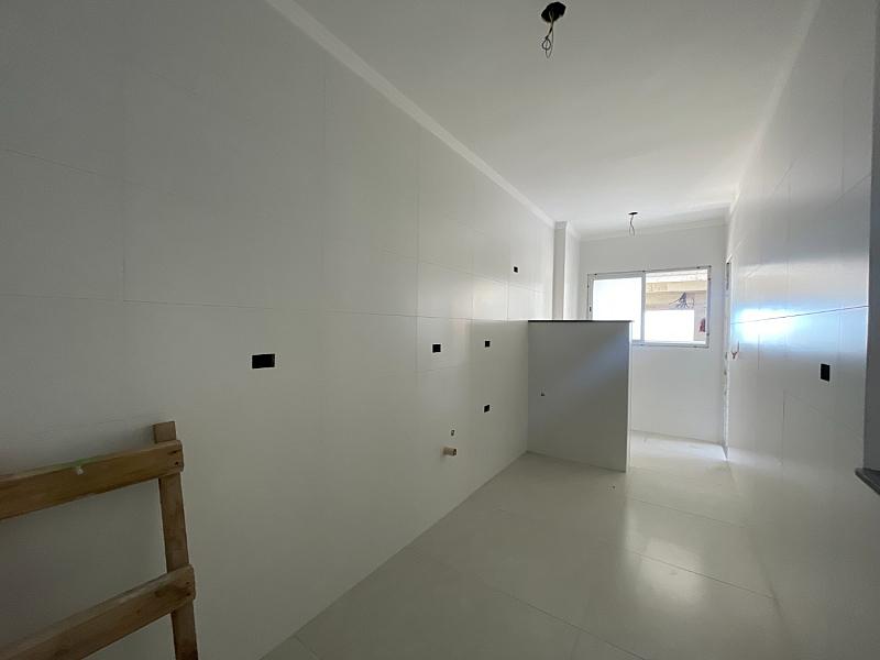 BELÍSSIMO APARTAMENTO, À 150m DO MAR E ESPAÇO DE LAZER — foto 6