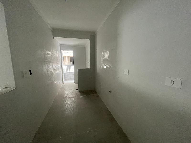 BELÍSSIMO APARTAMENTO, À 80M DO MAR E LAZER COMPLETO — foto 4
