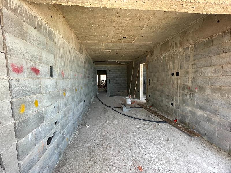 EXCELENTE COBERTURA DUPLEX, À 50m DO MAR E LAZER COMPLETO — foto 5