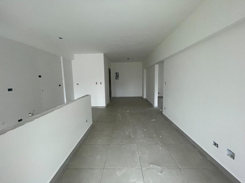 BELÍSSIMO APARTAMENTO, À 270M DO MAR E LAZER COMPLETO — foto 3