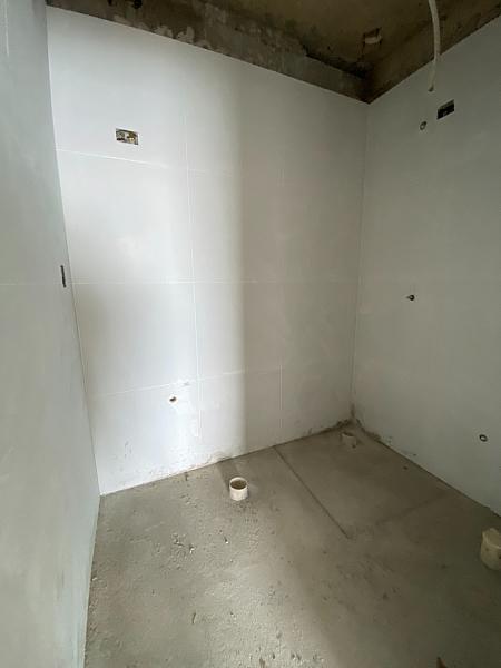 BELÍSSIMO APARTAMENTO, À 50m DO MAR E LAZER COMPLETO — foto 12