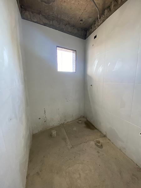 BELÍSSIMO APARTAMENTO, À 50m DO MAR E LAZER COMPLETO — foto 9