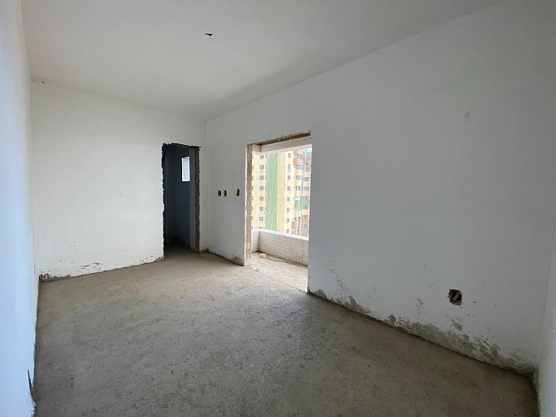 BELÍSSIMO APARTAMENTO, À 50m DO MAR E LAZER COMPLETO — foto 10