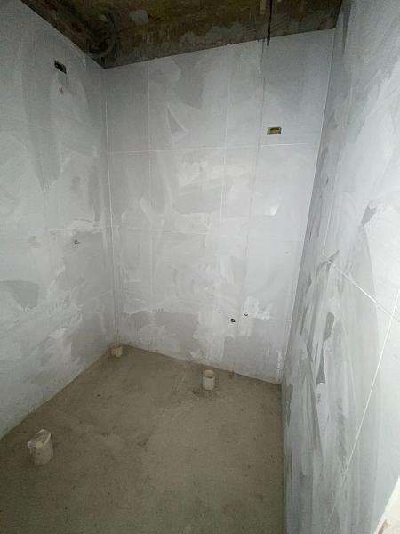 BELÍSSIMO APARTAMENTO, À 50m DO MAR E LAZER COMPLETO — foto 5