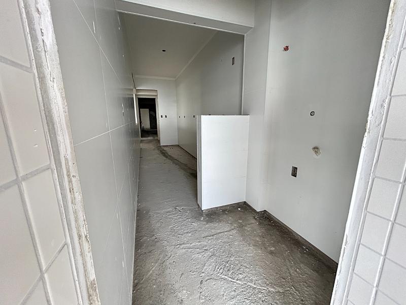 EXCELENTE CONSTRUÇÃO, AMPLA E LAZER COMPLETO — foto 13