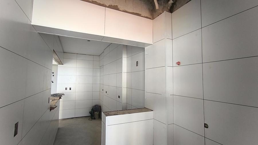 APARTAMENTO EM CONSTRUÇÃO, PRÉDIO FRENTE MAR E LAZER COMPLETO — foto 9