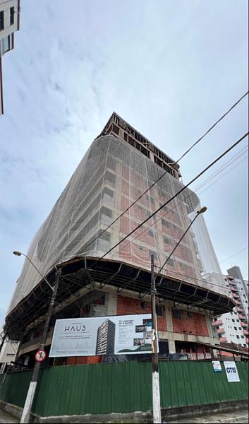 BELÍSSIMA CONSTRUÇÃO, AMPLA E LAZER COMPLETO — foto 13