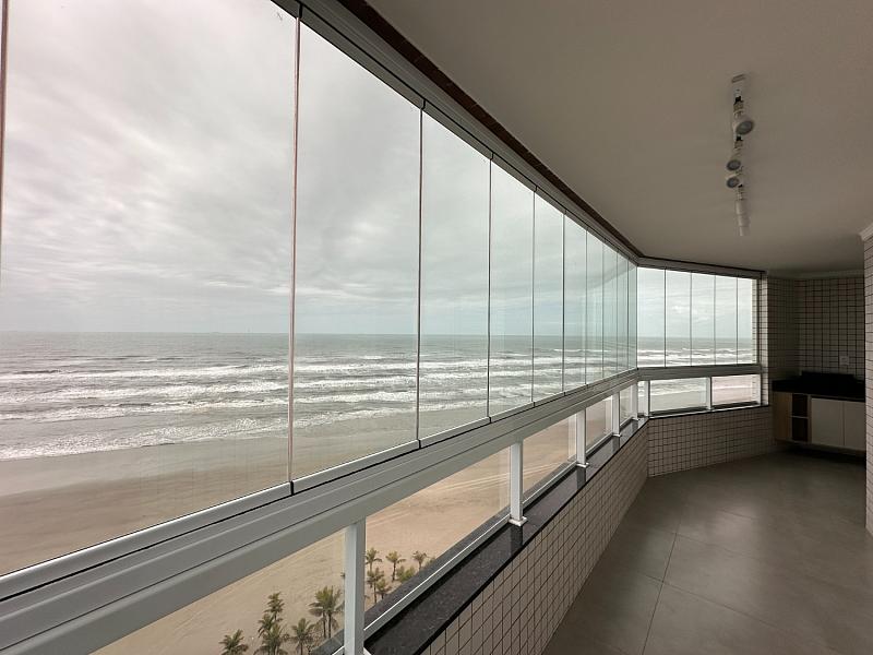 BELÍSSIMO APARTAMENTO, AMPLO E LAZER COMPLETO — foto 3