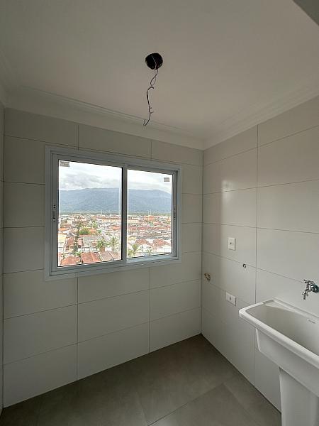 BELÍSSIMO APARTAMENTO, À 5M DO MAR E LAZER COMPLETO — foto 9