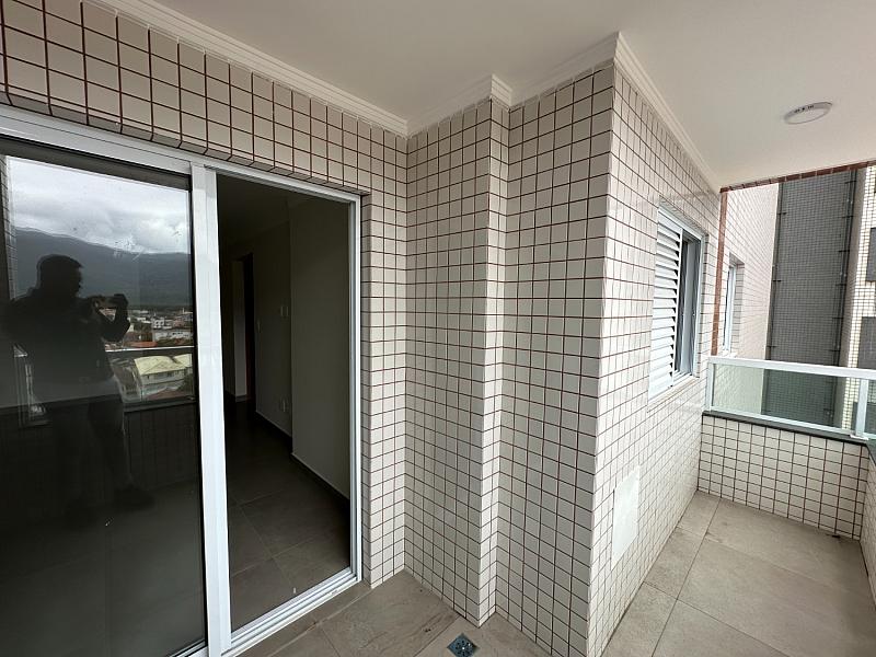 BELÍSSIMO APARTAMENTO, À 5M DO MAR E LAZER COMPLETO — foto 3