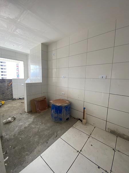 BELÍSSIMA CONSTRUÇÃO, À 50m DO MAR E LAZER COMPLETO — foto 7