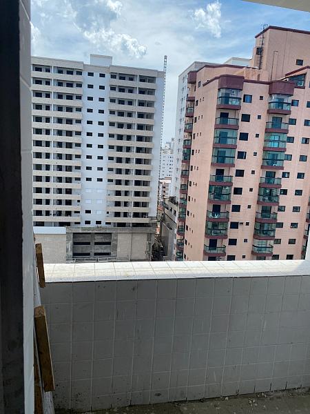 BELÍSSIMA CONSTRUÇÃO, À 50m DO MAR E LAZER COMPLETO — foto 9