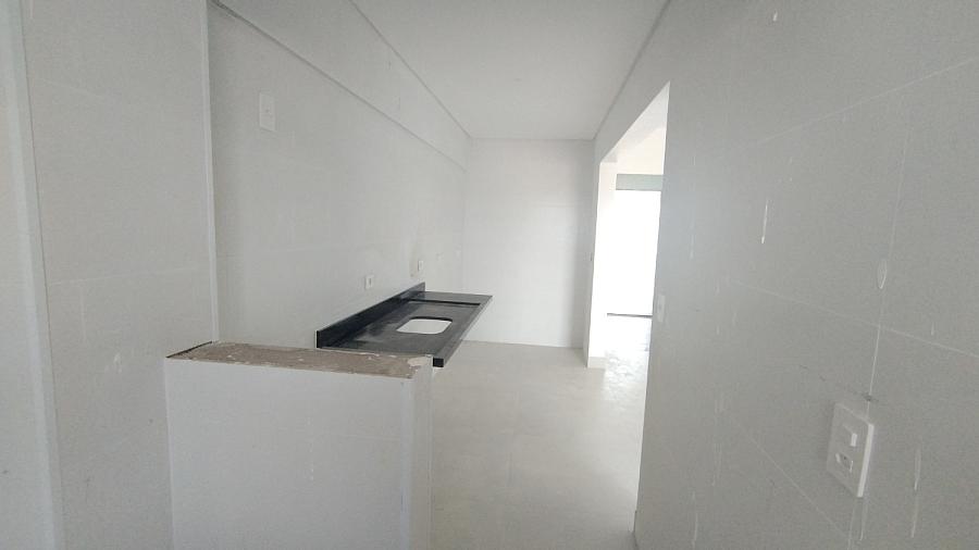 APARTAMENTO EM CONSTRUÇÃO, À 50m DO MAR E LAZER COMPLETO — foto 6