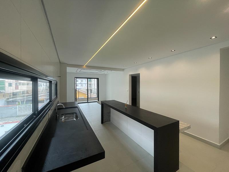 EXCELENTE CASA EM CONDOMÍNIO, FINO ACABAMENTO E À 300M DO MAR — foto 5