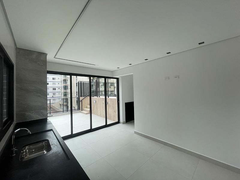 EXCELENTE CASA EM CONDOMÍNIO, FINO ACABAMENTO E À 300M DO MAR — foto 15