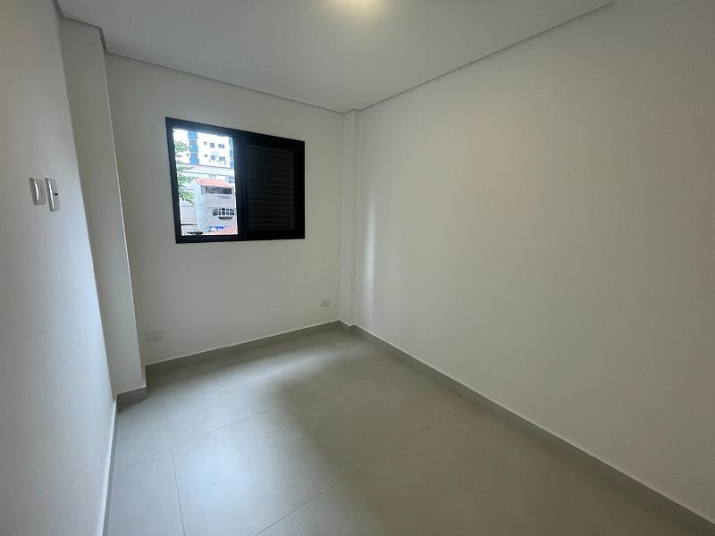 EXCELENTE CASA EM CONDOMÍNIO, FINO ACABAMENTO E À 300M DO MAR — foto 12