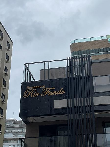 EXCELENTE CASA EM CONDOMÍNIO, FINO ACABAMENTO E À 300M DO MAR — foto 10