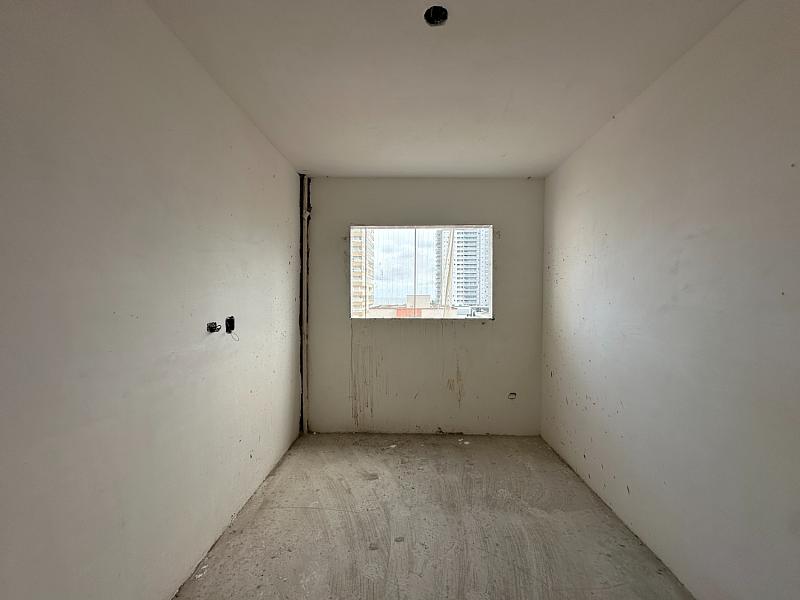 BELÍSSIMO APARTAMENTO, À 50m DO MAR E LAZER COMPLETO — foto 16