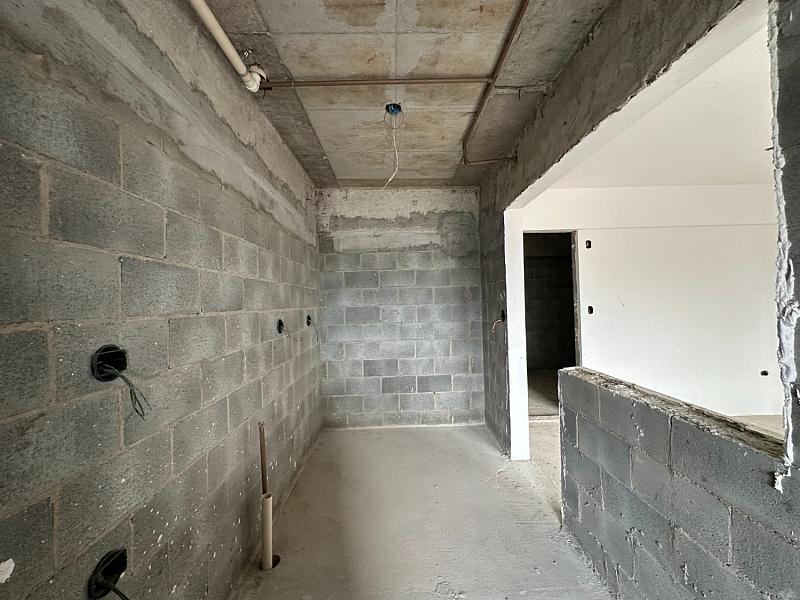 BELÍSSIMO APARTAMENTO, À 50m DO MAR E LAZER COMPLETO — foto 9