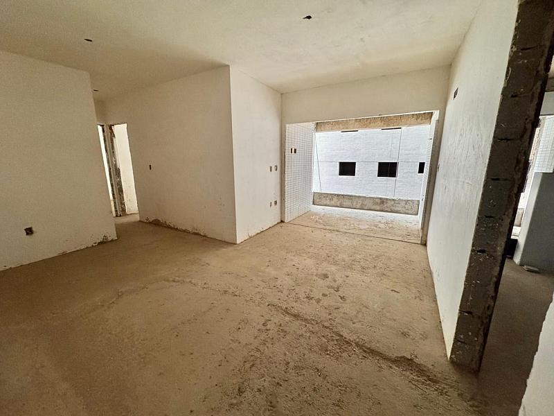 BELÍSSIMO APARTAMENTO, À 50M DO MAR E LAZER COMPLETO — foto 4