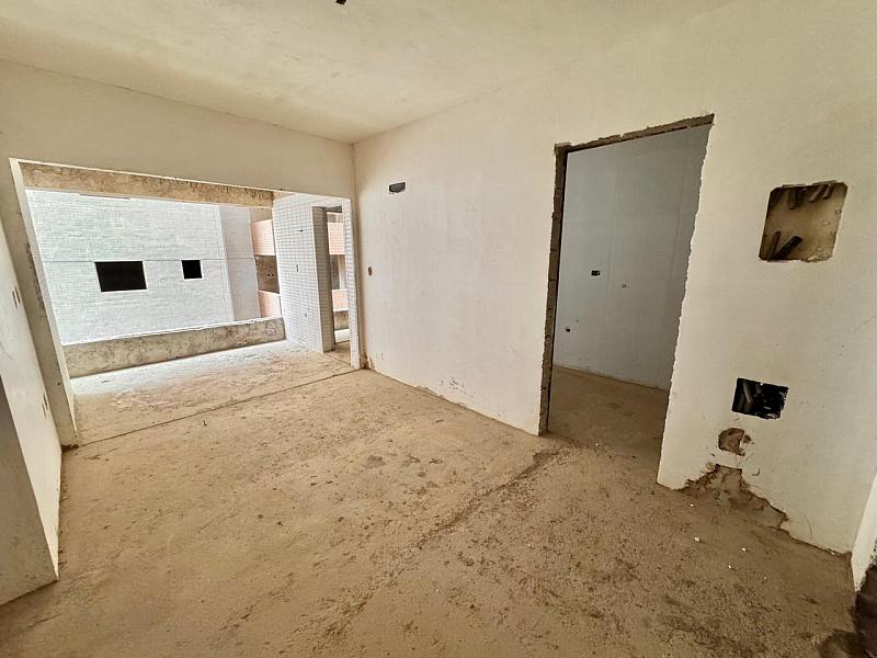 BELÍSSIMO APARTAMENTO, À 50M DO MAR E LAZER COMPLETO — foto 5
