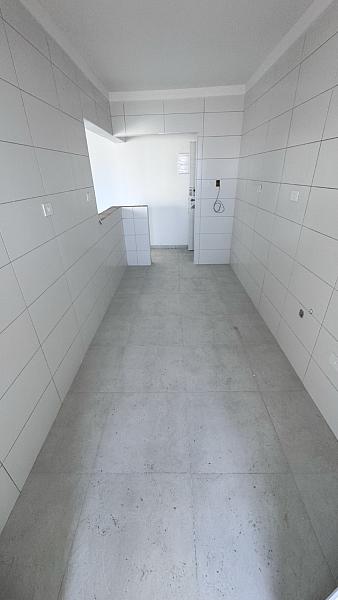 BELÍSSIMO APARTAMENTO NOVO, LAZER COMPLETO E À 100M DO MAR — foto 8