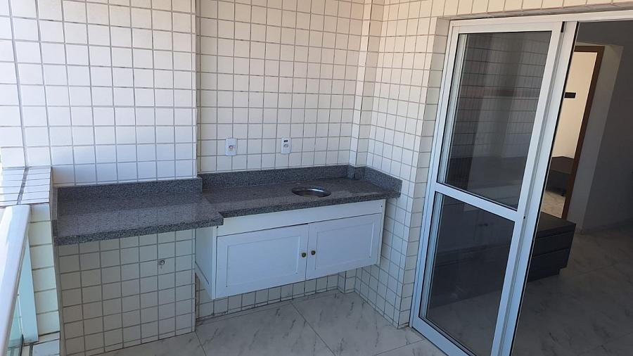 BELÍSSIMO APARTAMENTO, À 50M DO MAR E LAZER — foto 4
