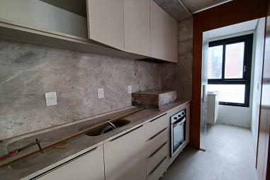 APARTAMENTO MOBILIADO EM BAIRRO VALORIZADO