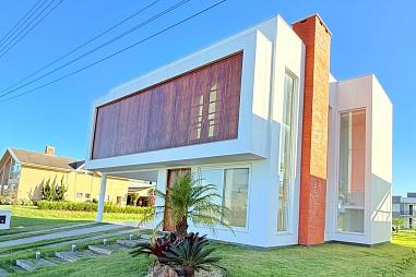 CASA EM CONDOMINIO RESIDENCIAL