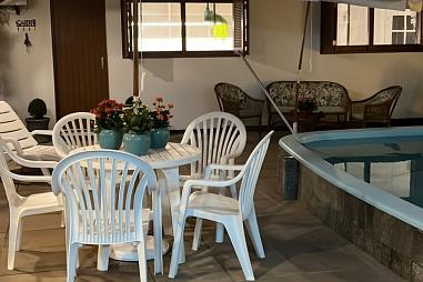 EXCELENTE CASA A VENDA NO BAIRRO PRAIA DA CAL