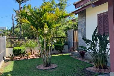 CASA NO BAIRRO PRAIA DA CAL